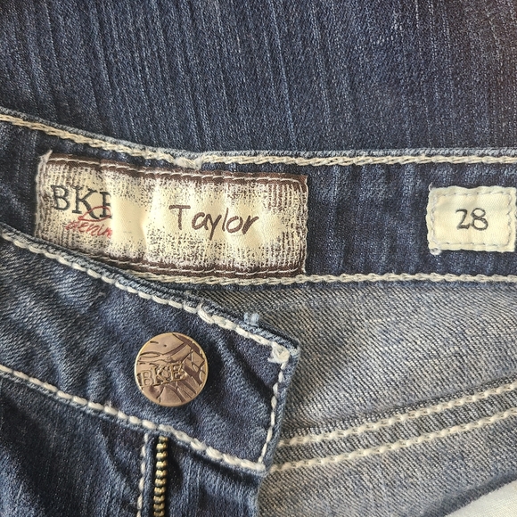 BKE Denim Taylor Dark Wash Jeans Size 28 - Picture 6 of 8